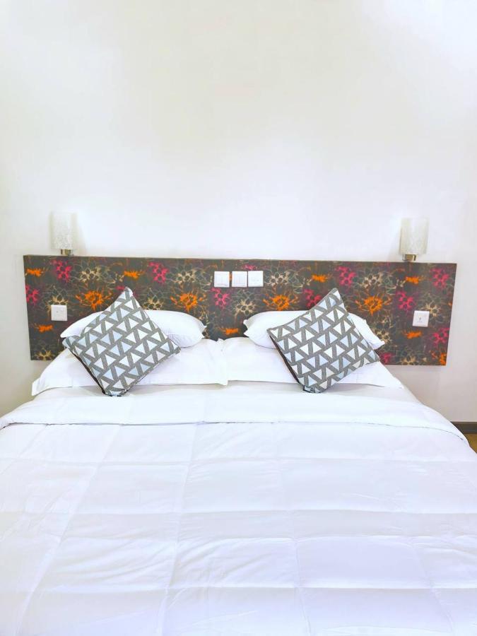 Fatims Beach House Maafushi Ngoại thất bức ảnh