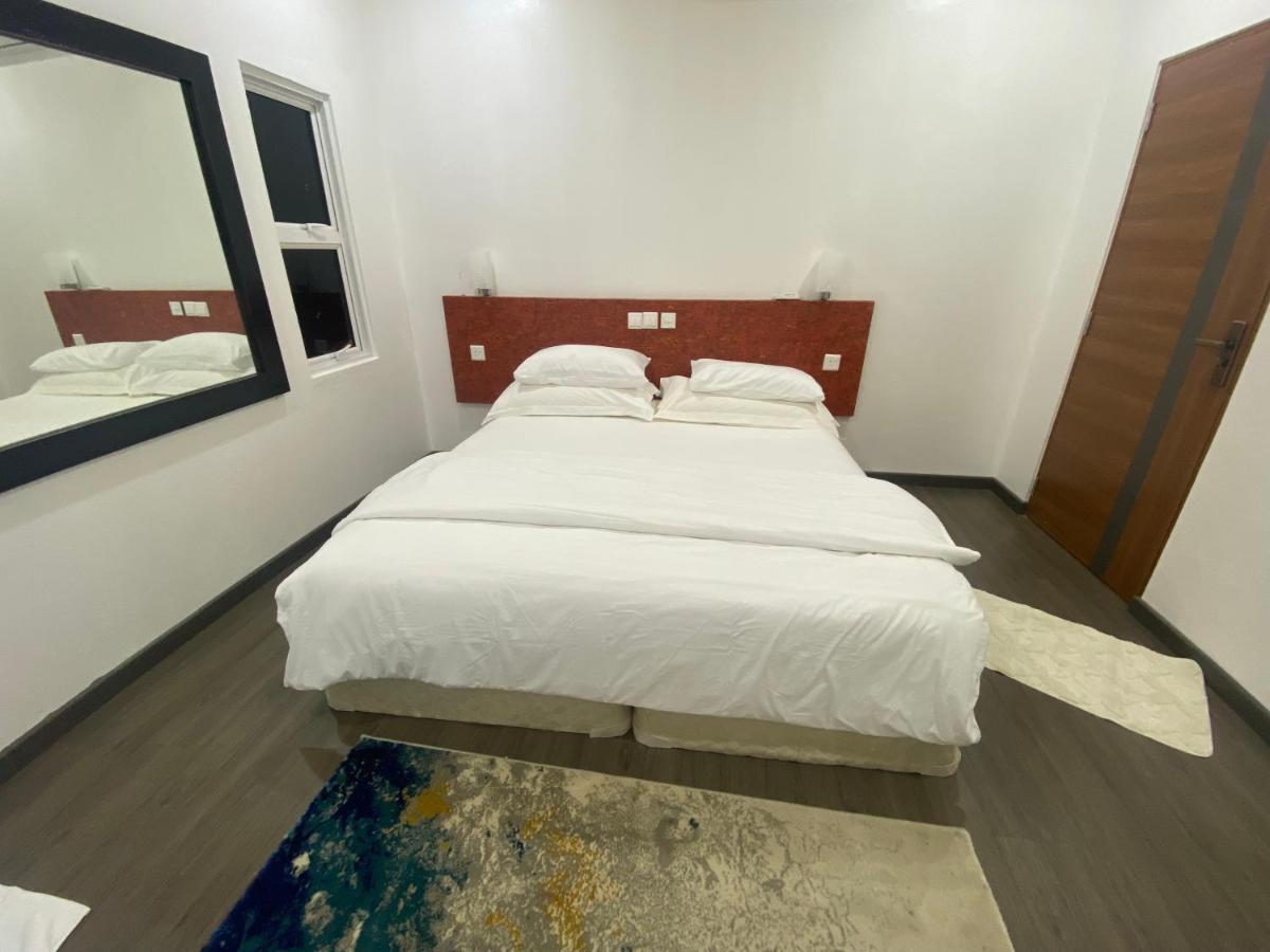 Fatims Beach House Maafushi Ngoại thất bức ảnh